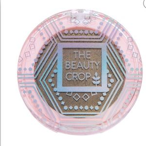 3/15$ The Beauty crop eyeshadow